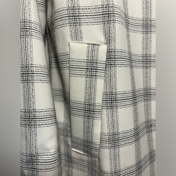 Carolina Belle Montréal Coat - Picture 4 of 8